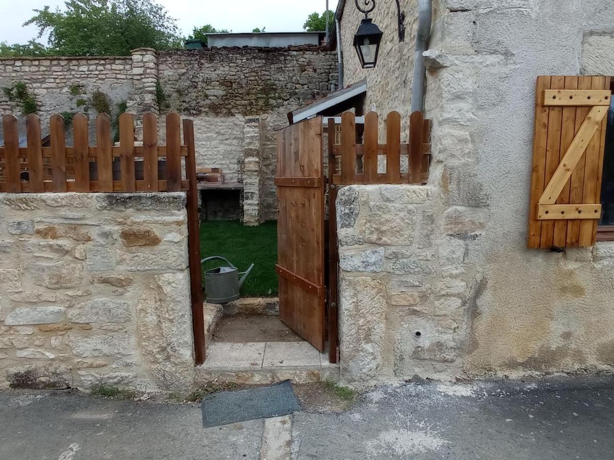 Maison Vue Sur Cher Bruere-Allichamps Exterior foto